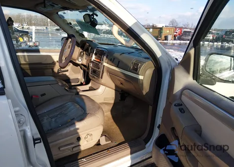 2003 Mercury Mountaineer из США, поврежденный, VIN 4M2DU86W13ZJ03017